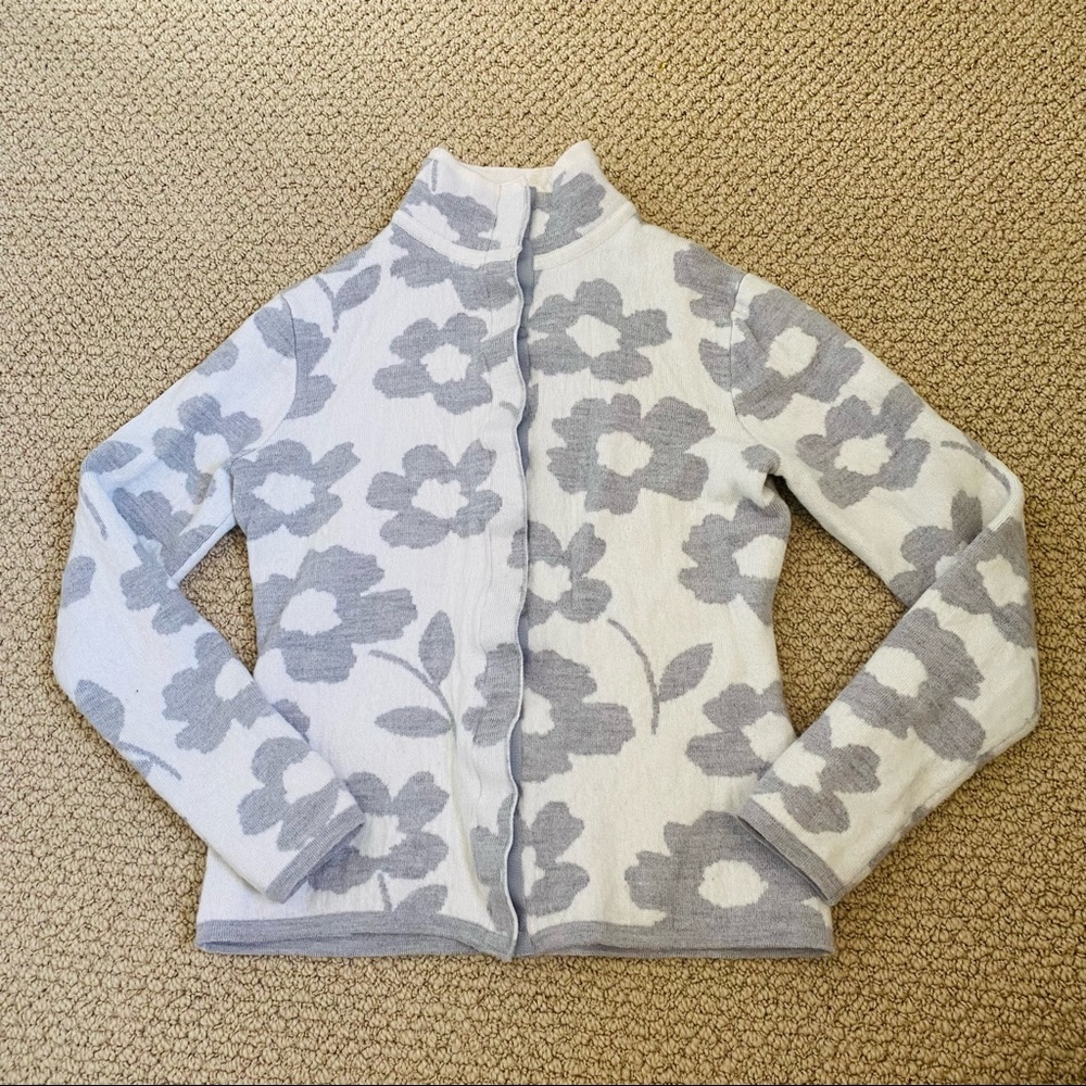 Neve Designs grey floral cardigan